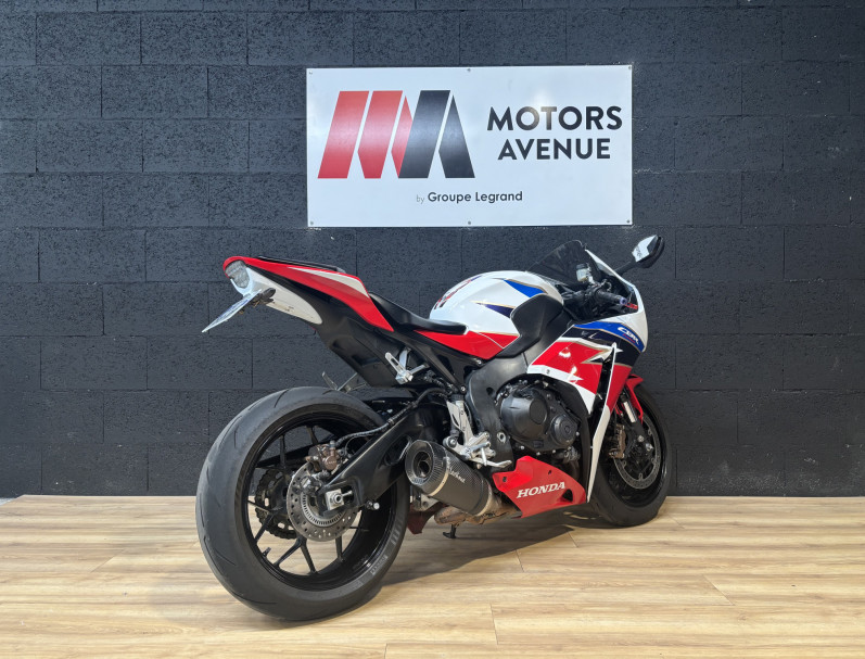 HONDA CBR 1000 RR FIREBLADE CBR1000RR 