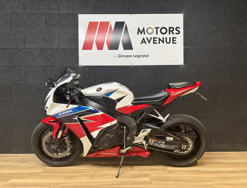 HONDA CBR 1000 RR FIREBLADE CBR1000RR 