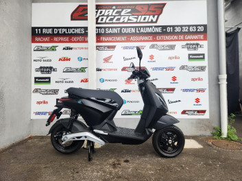 PIAGGIO ONE ACTIVE PMP (60 KM/H)