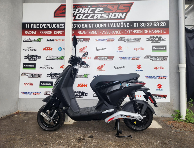 PIAGGIO ONE ACTIVE PMP (60 KM/H)