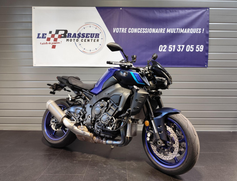 YAMAHA MT-10