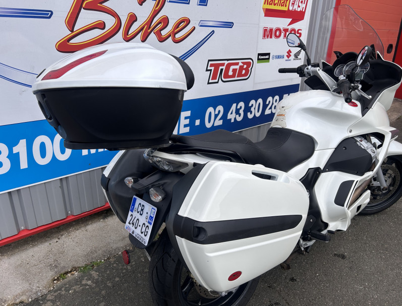 MOTO GUZZI NORGE 1200