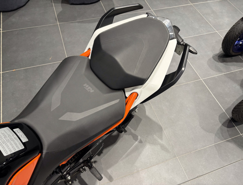 KTM 125 DUKE ABS / Garantie 