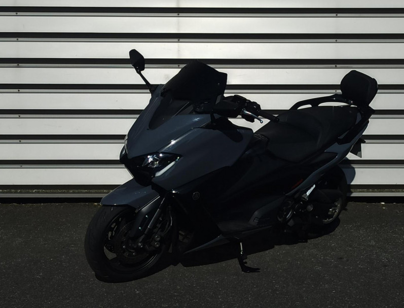 YAMAHA XP T-MAX 560 TECH MAX