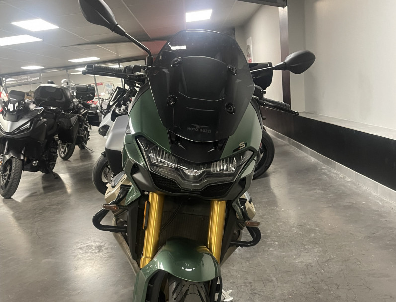 MOTO GUZZI V100  MANDELLO S