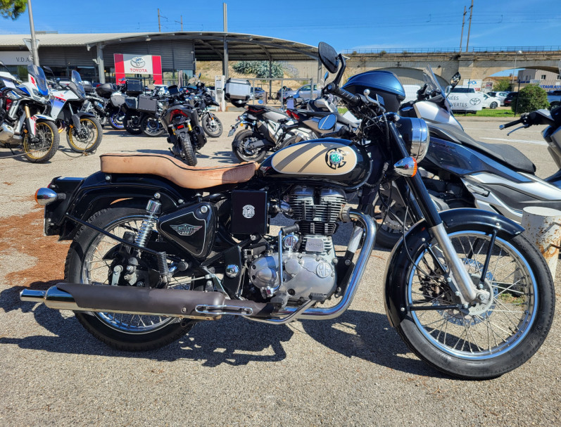 ROYAL ENFIELD BULLET 500 STANDARD