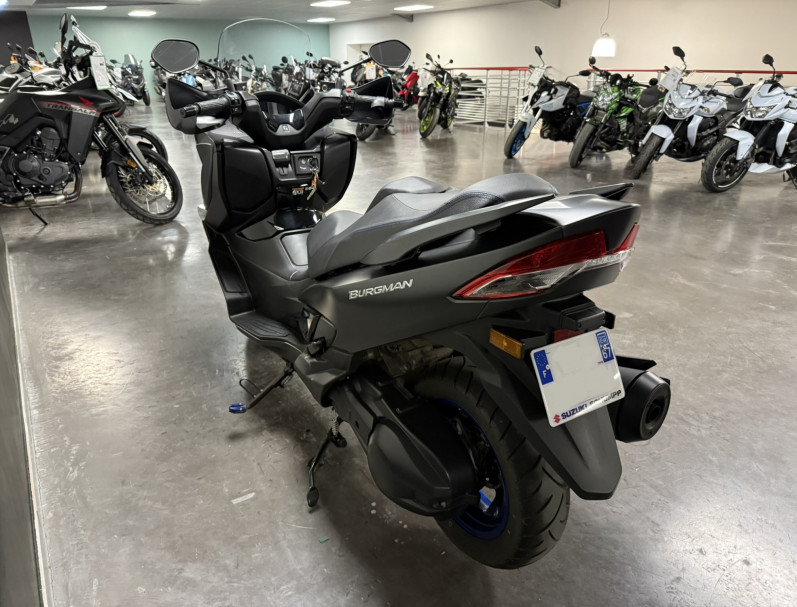 SUZUKI BURGMAN 400