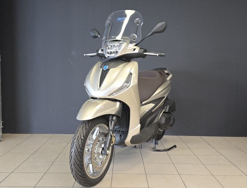 PIAGGIO BEVERLY 400