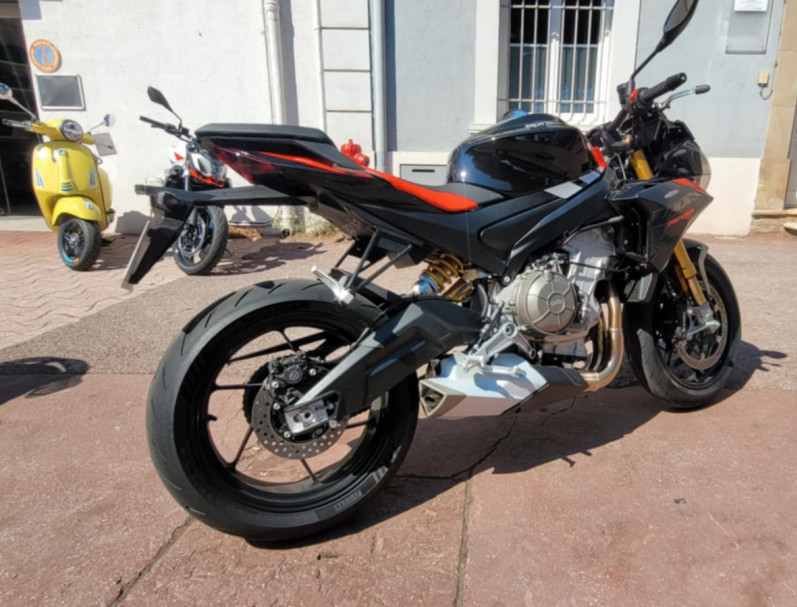 APRILIA TUONO 660 FACTORY