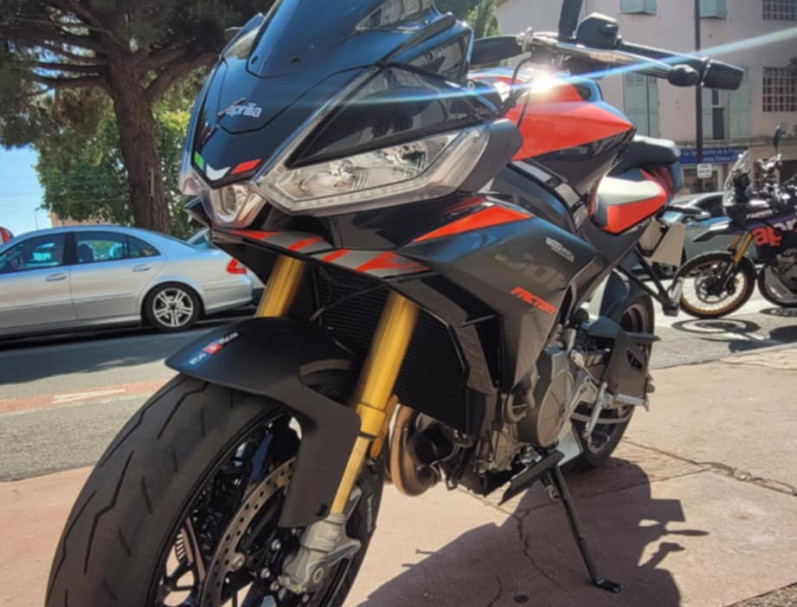 APRILIA TUONO 660 FACTORY