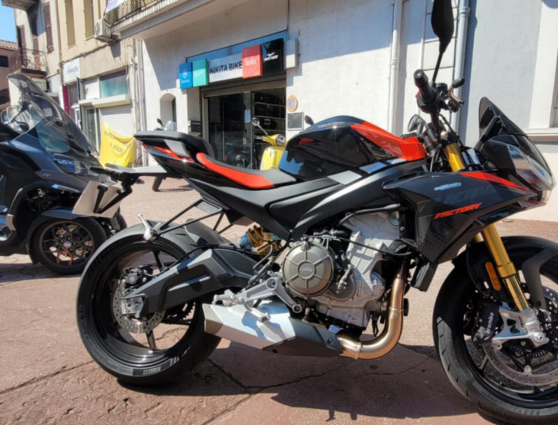 APRILIA TUONO 660 FACTORY