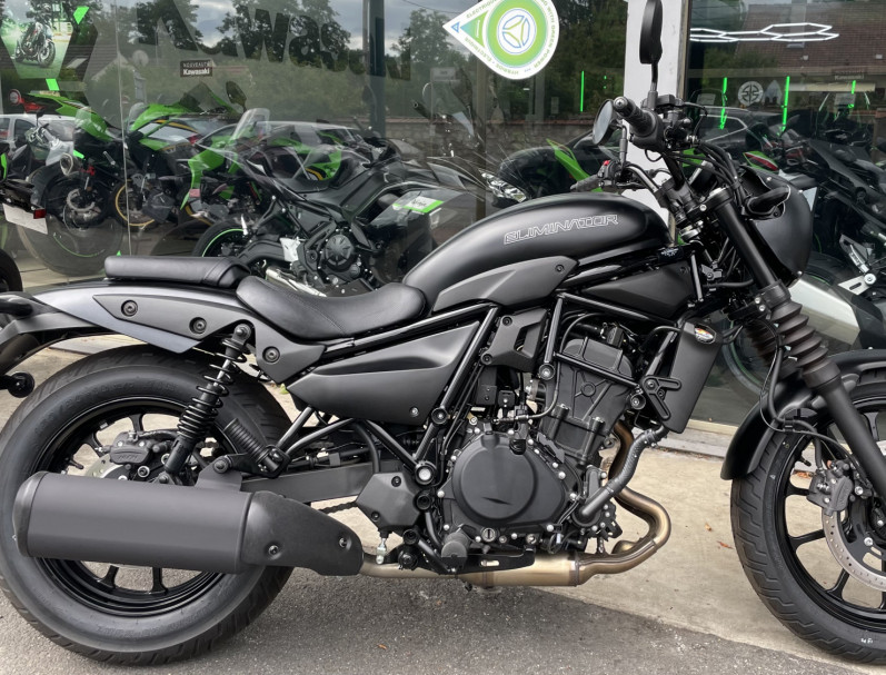 KAWASAKI Eiminator 500 SE
