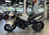 TRIUMPH STREET TRIPLE 675