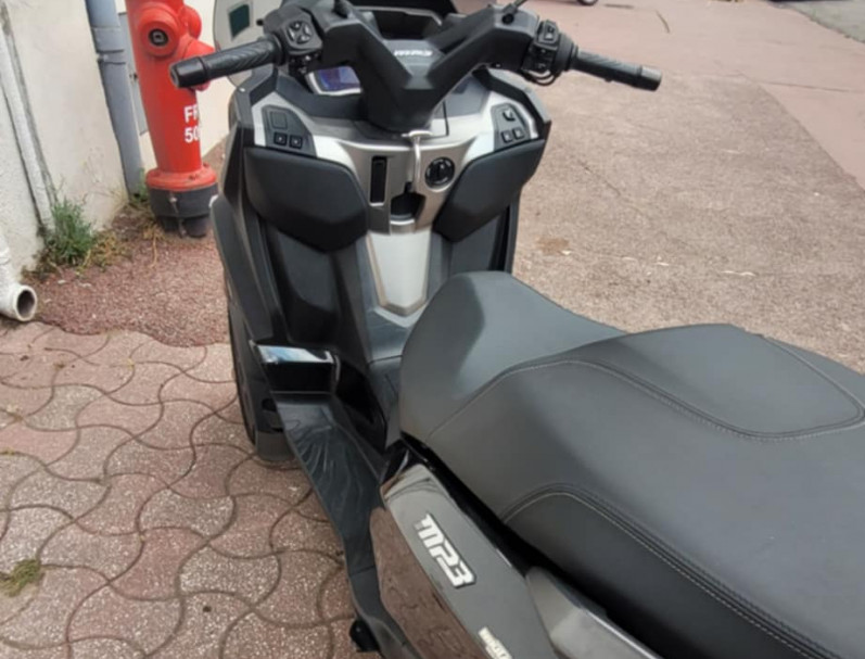 PIAGGIO MP3 400 HPE ABS ASR
