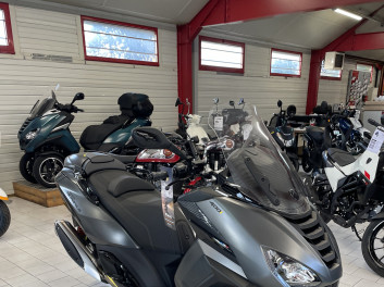 PEUGEOT METROPOLIS 400 GT