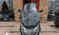 PIAGGIO MP3 530 2025 top case + tablier + poignée chauffante