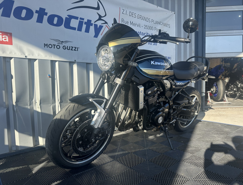 KAWASAKI Z 900