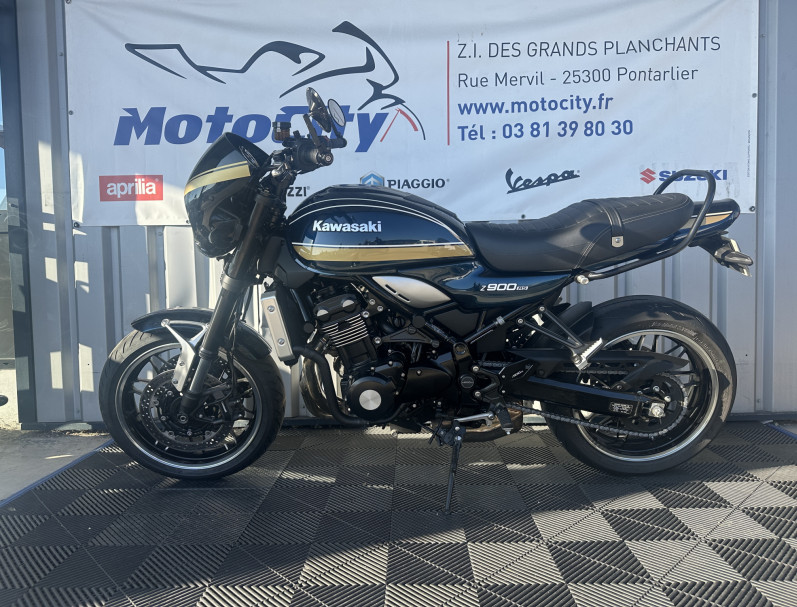 KAWASAKI Z 900