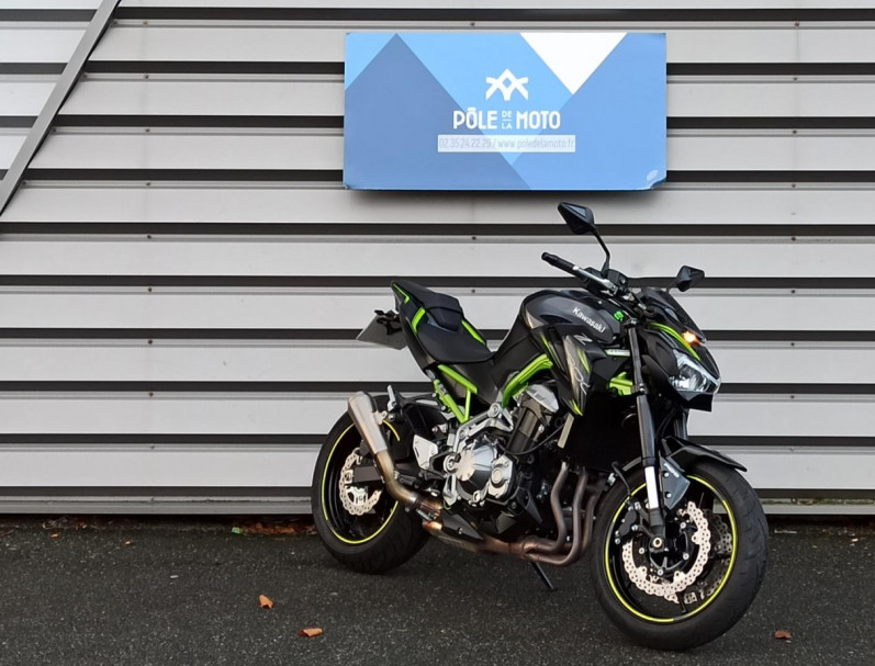 KAWASAKI Z 900