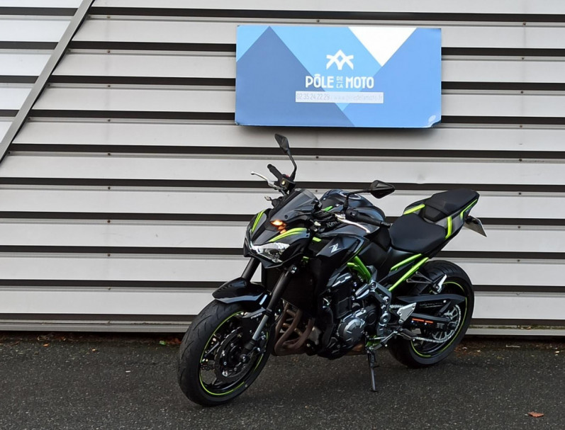 KAWASAKI Z 900