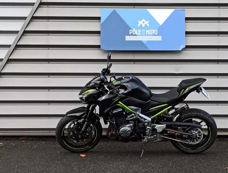 KAWASAKI Z 900