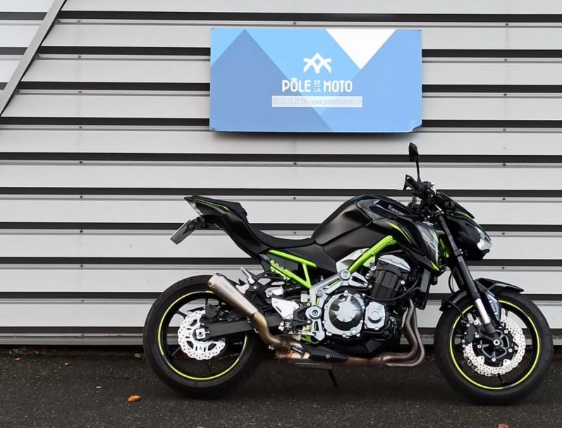 KAWASAKI Z 900