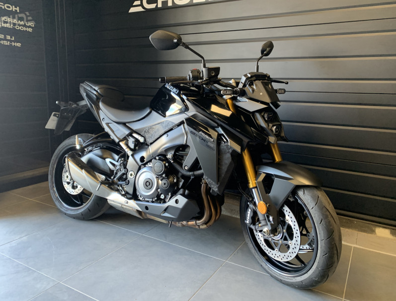 SUZUKI GSX-S 1000