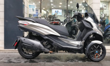 PIAGGIO MP3 530 HPE EXCLUSIVE PARFAIT ETAT - GARANTIE PIAGGIO PRIVILEGE 1 AN