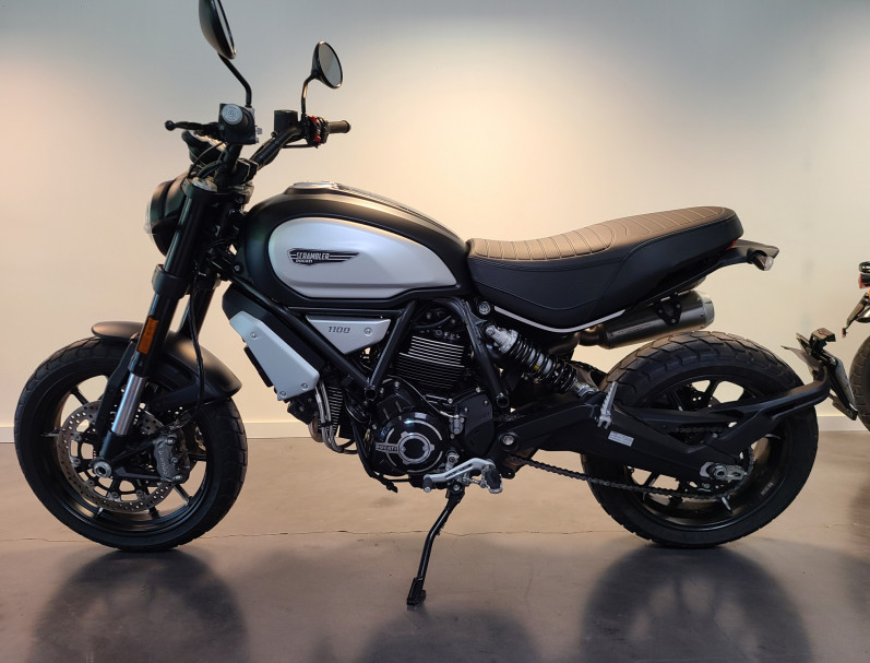 DUCATI SCRAMBLER 1100 DARK