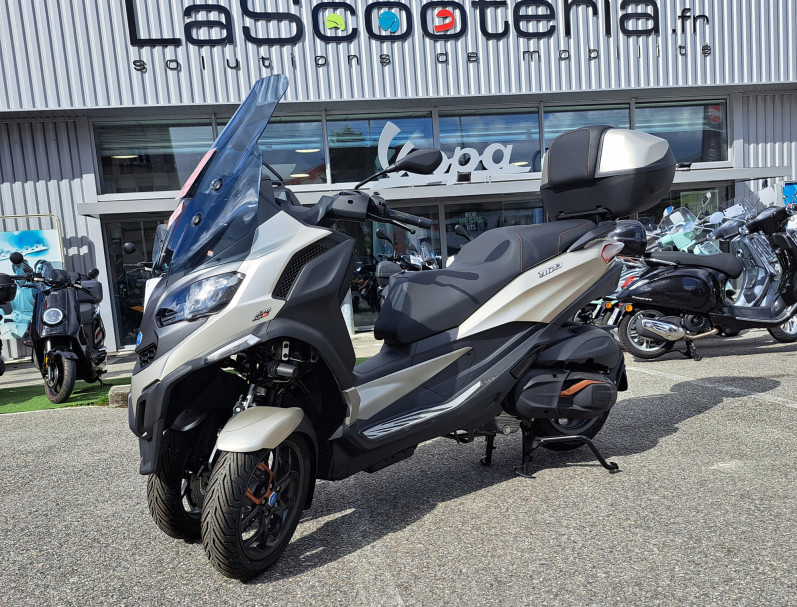 PIAGGIO MP3 530 HPE EXCLUSIVE