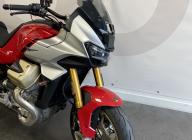 MOTO GUZZI V100  MANDELLO S 2025