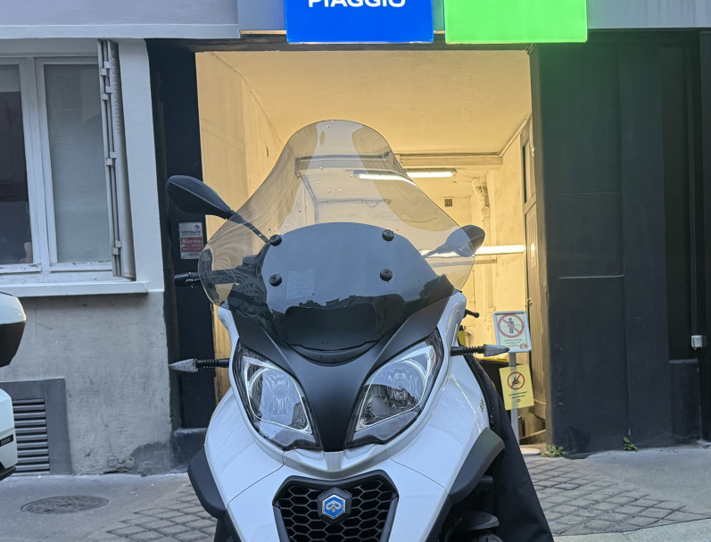 PIAGGIO MP3 350 ABS/ASR SPORT GARANTIE 6 MOIS BLANC BRILLANT BON ETAT CRIT