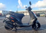 PIAGGIO ZIP 50 – Noir Brillant – 6 800 km – Garantie 3 mois