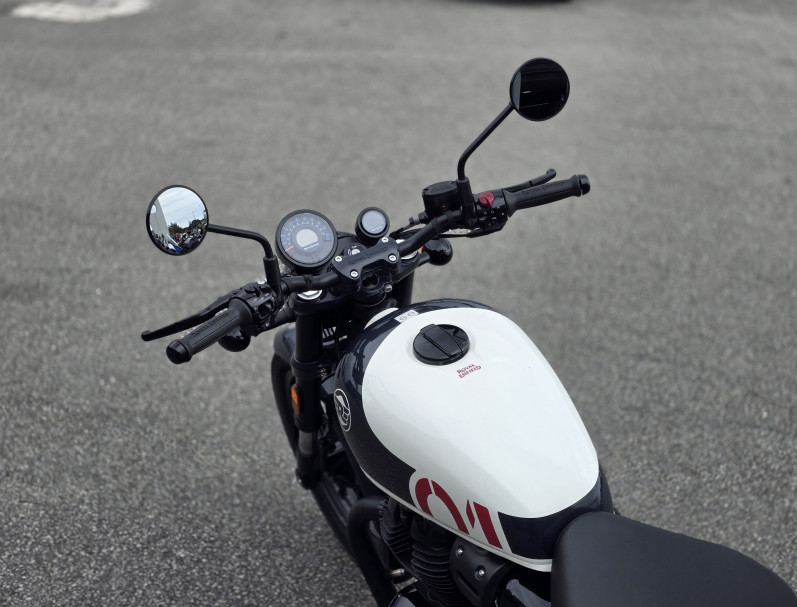 ROYAL ENFIELD SHOTGUN 650
