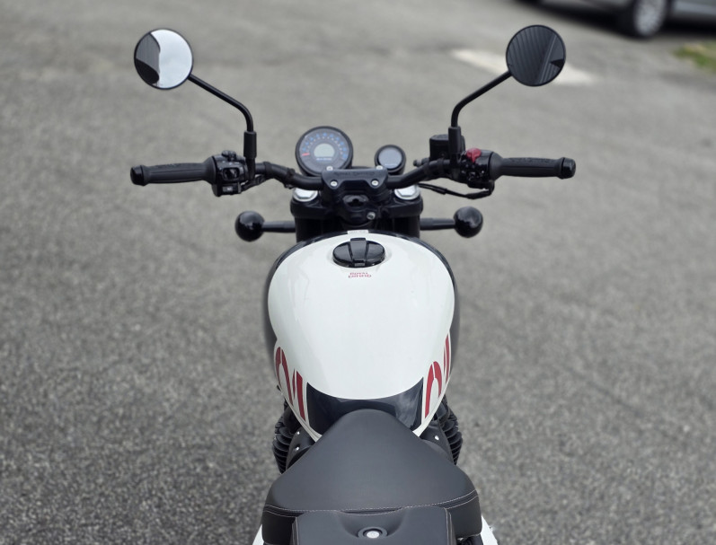 ROYAL ENFIELD SHOTGUN 650