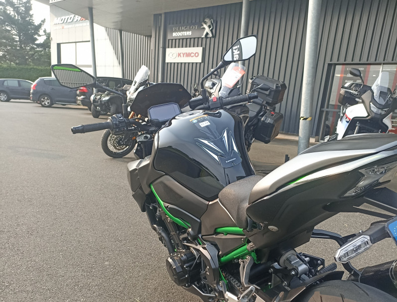 KAWASAKI Z 900