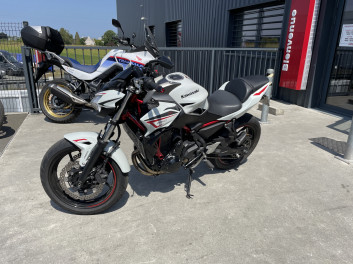 KAWASAKI Z 650 (47.5CV)