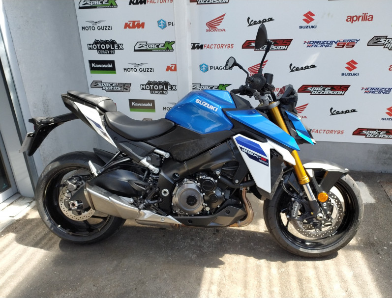 SUZUKI GSX-S 1000