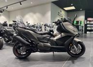KYMCO AK 550 PREMIUM / Garantie 