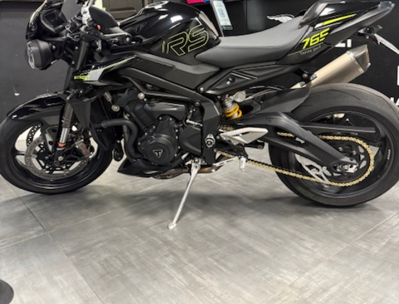 TRIUMPH STREET TRIPLE 765 RS 2024