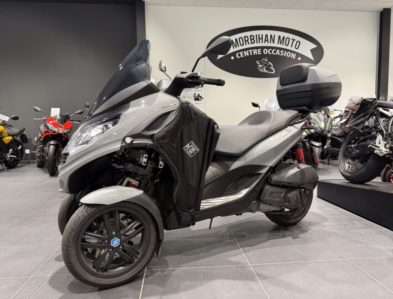 PIAGGIO MP3 300 HPE ABS ASR / Garantie 