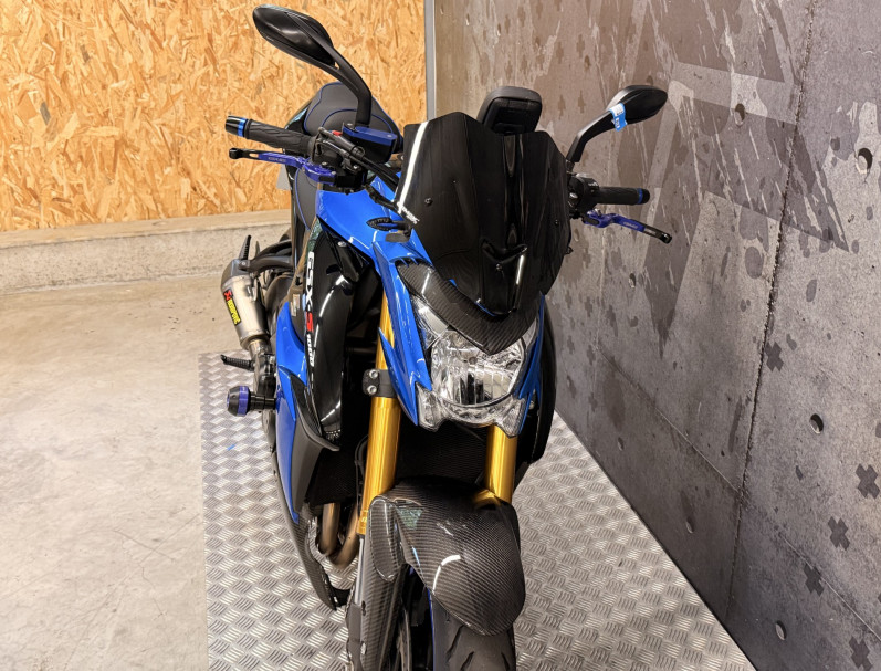 SUZUKI GSXS 1000 ABS AKRAPOVIC