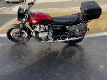 ROYAL ENFIELD INTERCEPTOR 650 