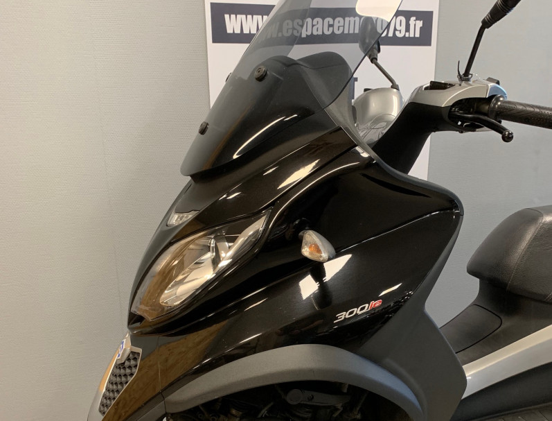 PIAGGIO MP3 300 LT ABS