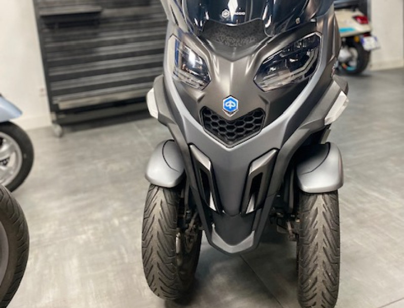 PIAGGIO MP3 530 HPE EXCLUSIVE