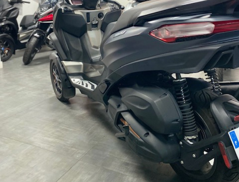 PIAGGIO MP3 530 HPE EXCLUSIVE