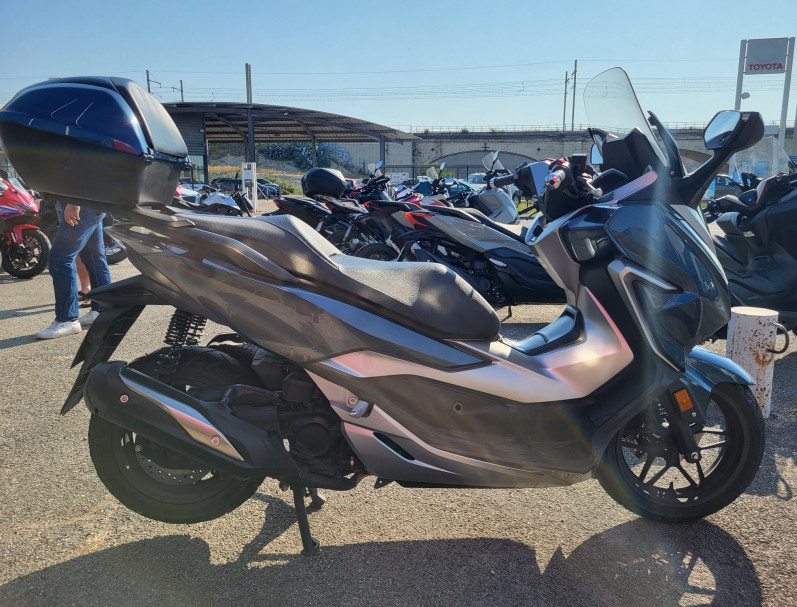 HONDA NSS FORZA 300 top case NSS300 FORZA300
