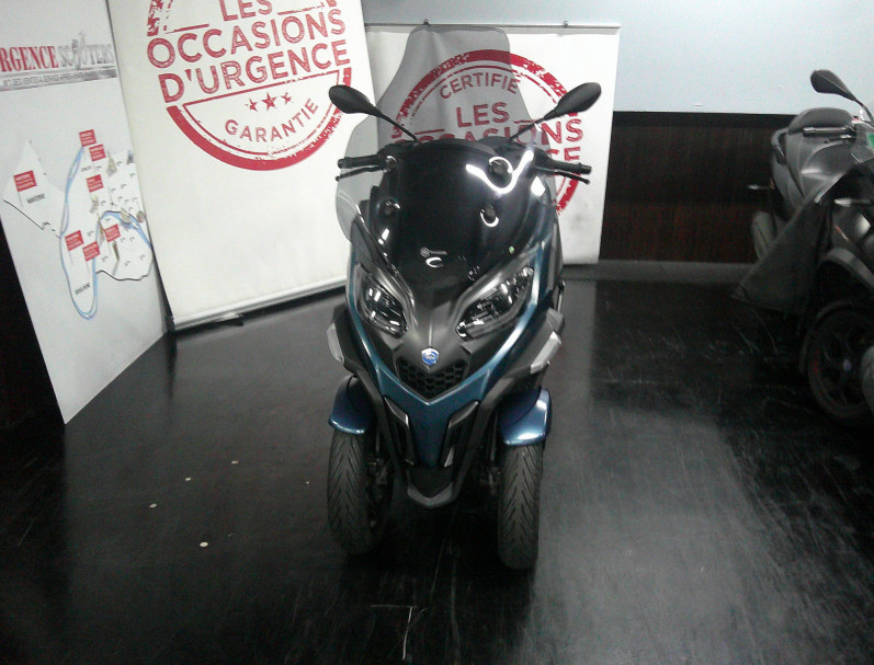 PIAGGIO MP3 530 HPE 2022 12200KM