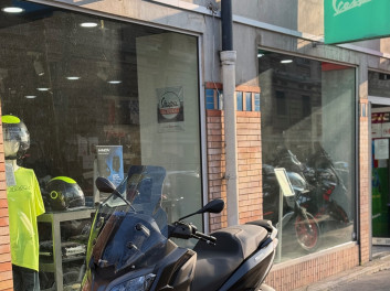 VENTE FLASH - PIAGGIO MP3 530 DEMO HPE EXCLUSIVE GARANTIE 5 ANS LIVRAISON POSSIBLE