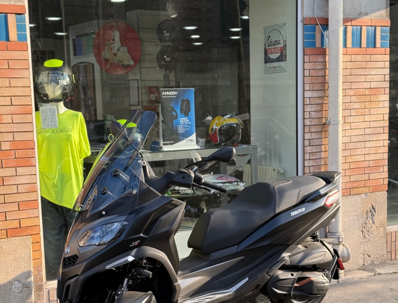 VENTE FLASH - PIAGGIO MP3 530 DEMO HPE EXCLUSIVE GARANTIE 5 ANS LIVRAISON POSSIBLE